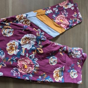 On The Agenda leggings